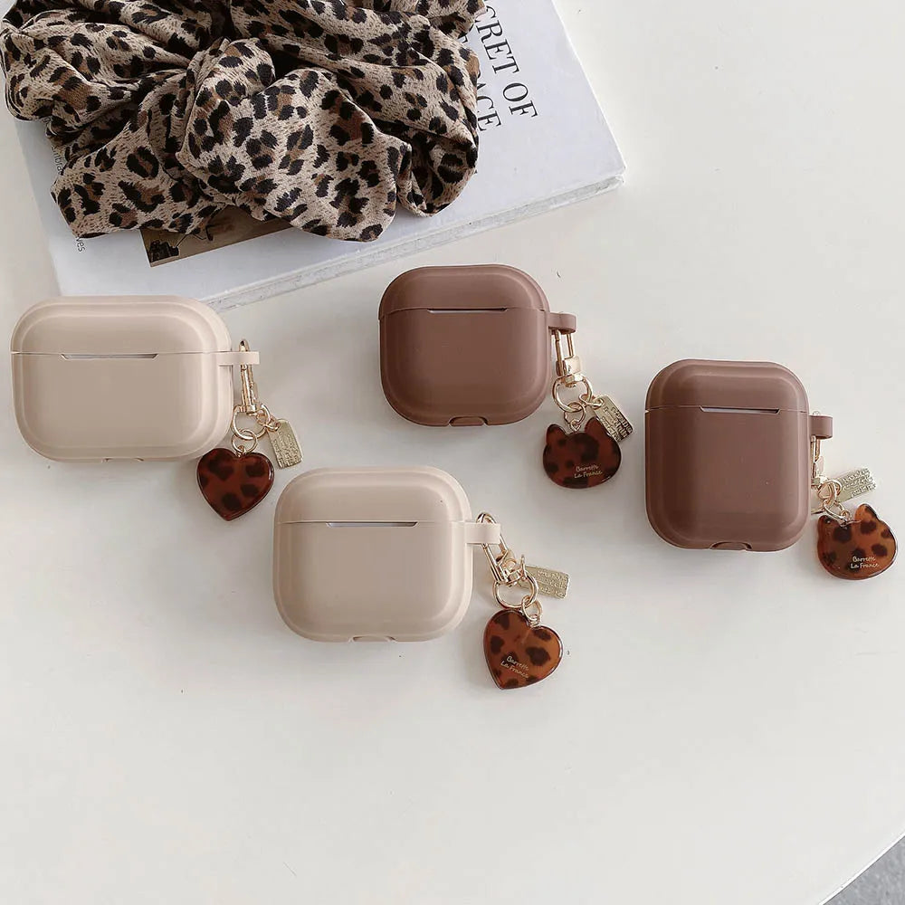 Leopard Cat AirPods Silicone Case with Keyring