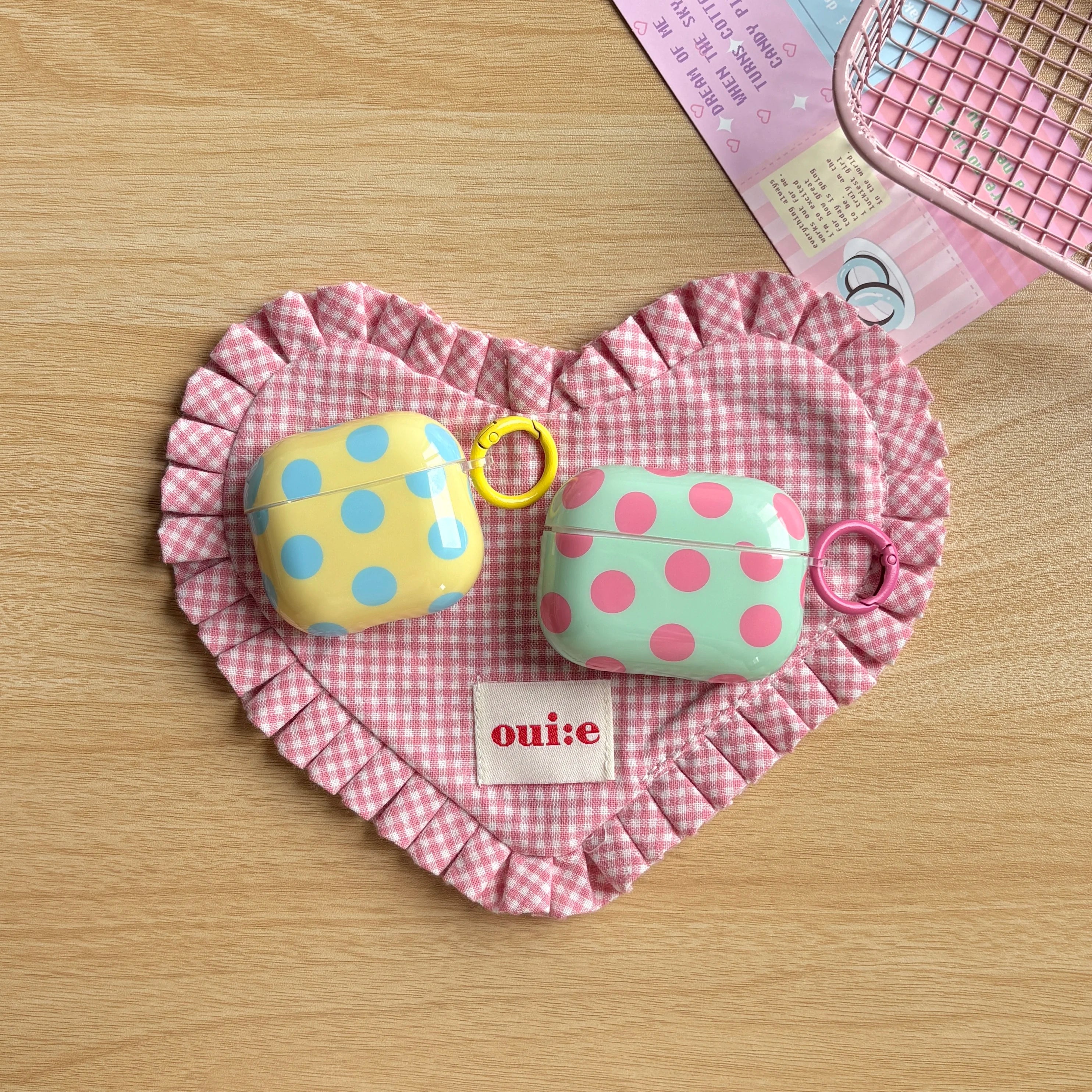 Polka Dot AirPods Case with Ring