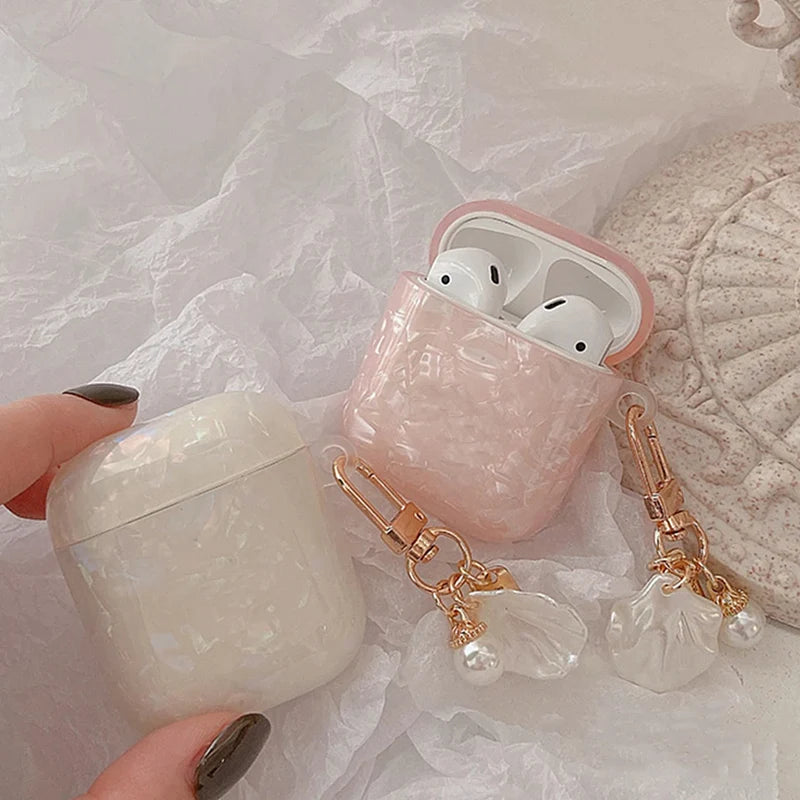 Pearl AirPods Silicone Case with Keyring
